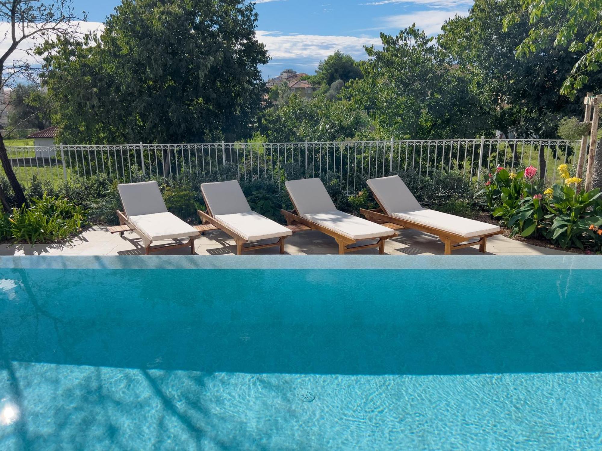 Villa La Rodina Diano Marina Exterior foto